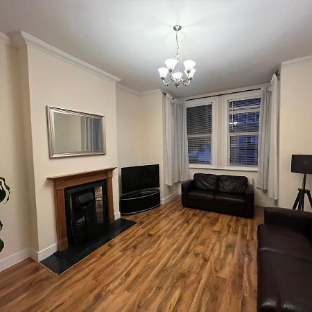 West London Stays Екстериор снимка